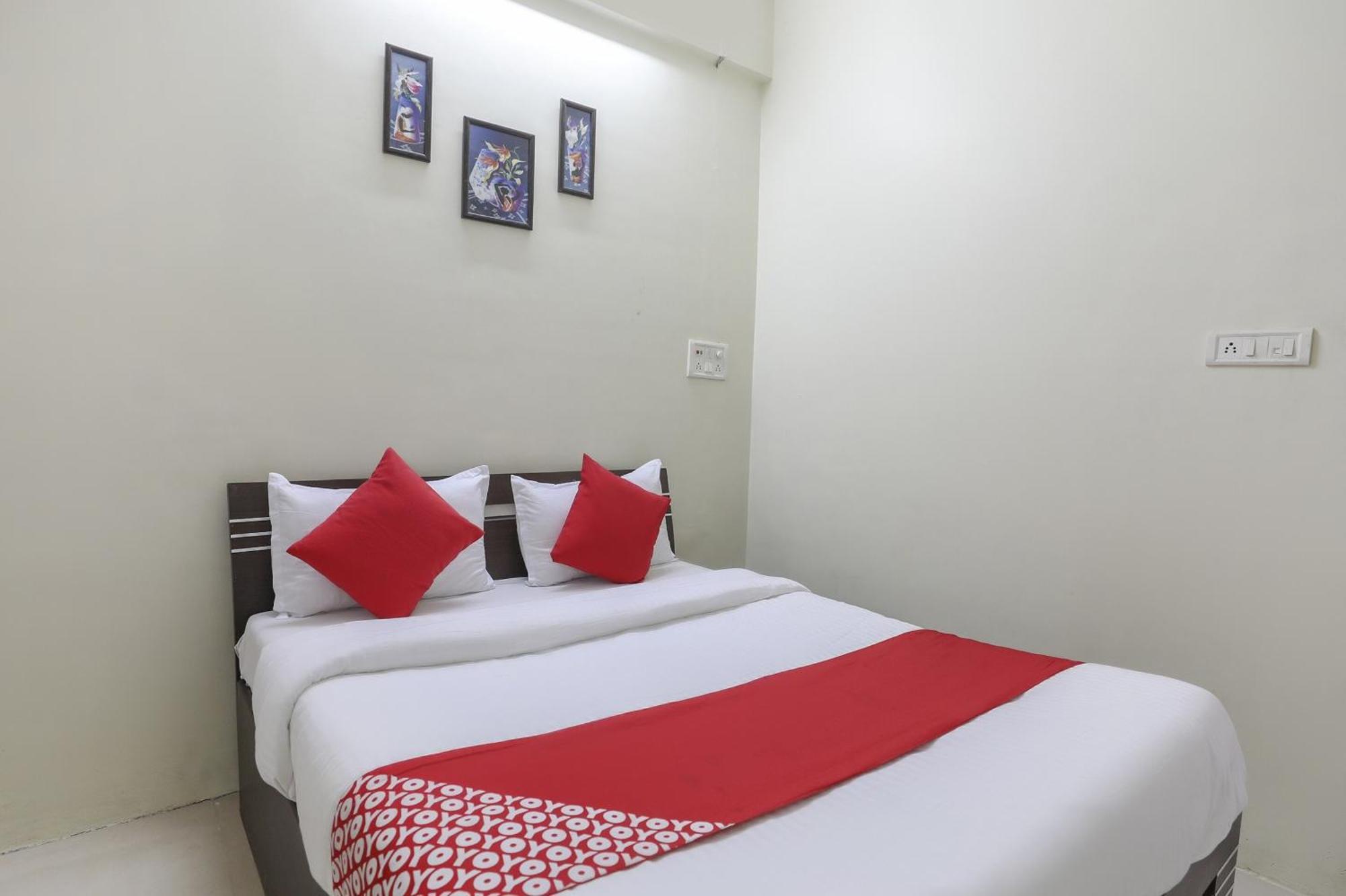 Collection O Shyam Vatika Banquet And Rooms Surat Exterior foto