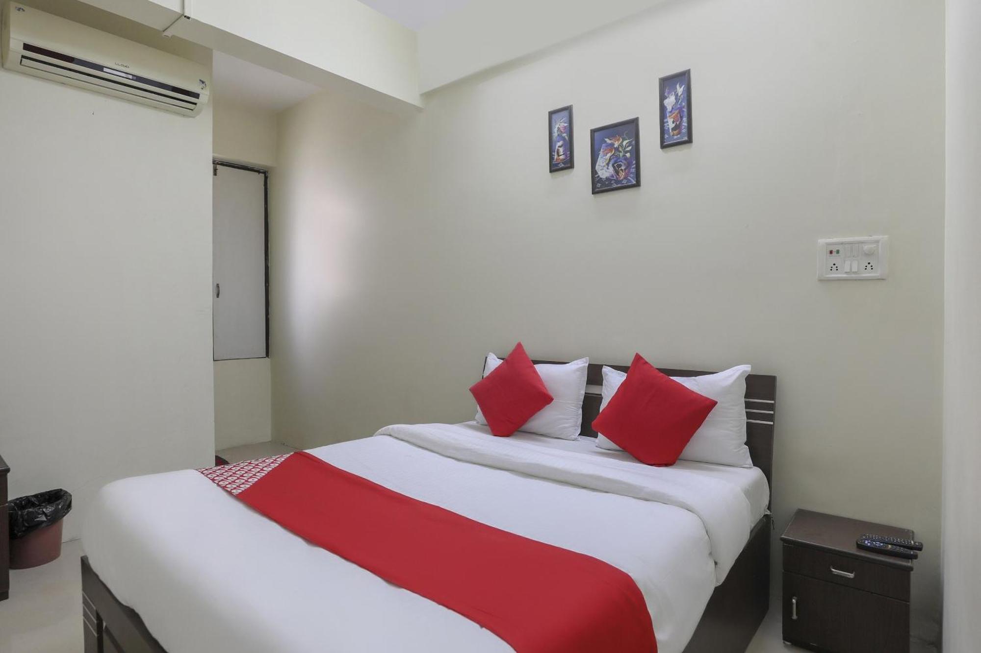 Collection O Shyam Vatika Banquet And Rooms Surat Exterior foto